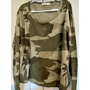 Mod Ref Designer Women's Long sleeve Distressed Camouflage Tahiti Size Small